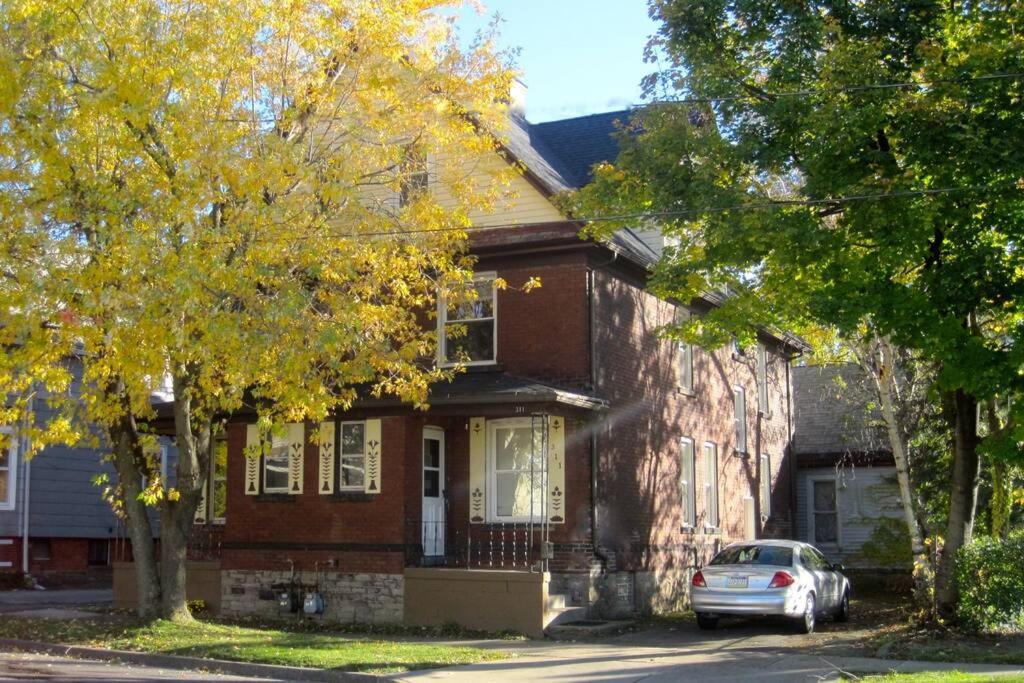Great Gorge Guesthouse - Walk To The Falls, The Casino And All Downtown Restaurants - Across From The Aquarium 나이아가라폴스 외부 사진